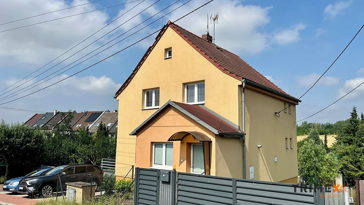 Prodej rodinného domu 125 m², pozemek 898 m²